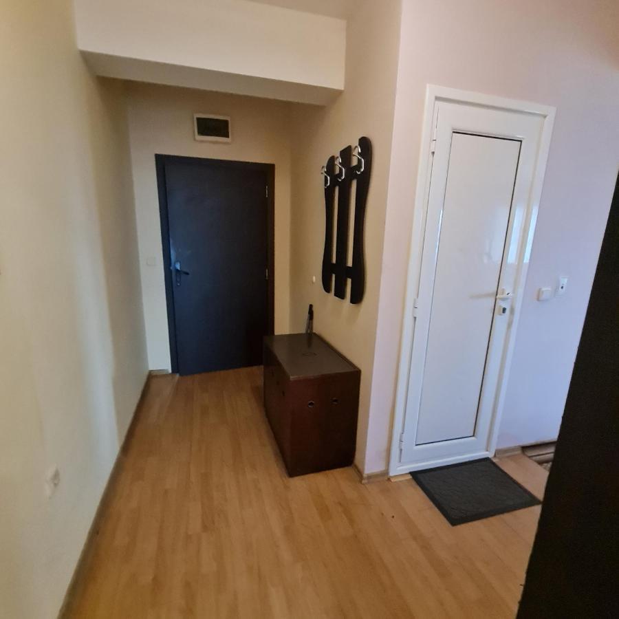 Appartement Елка à Burgas Extérieur photo
