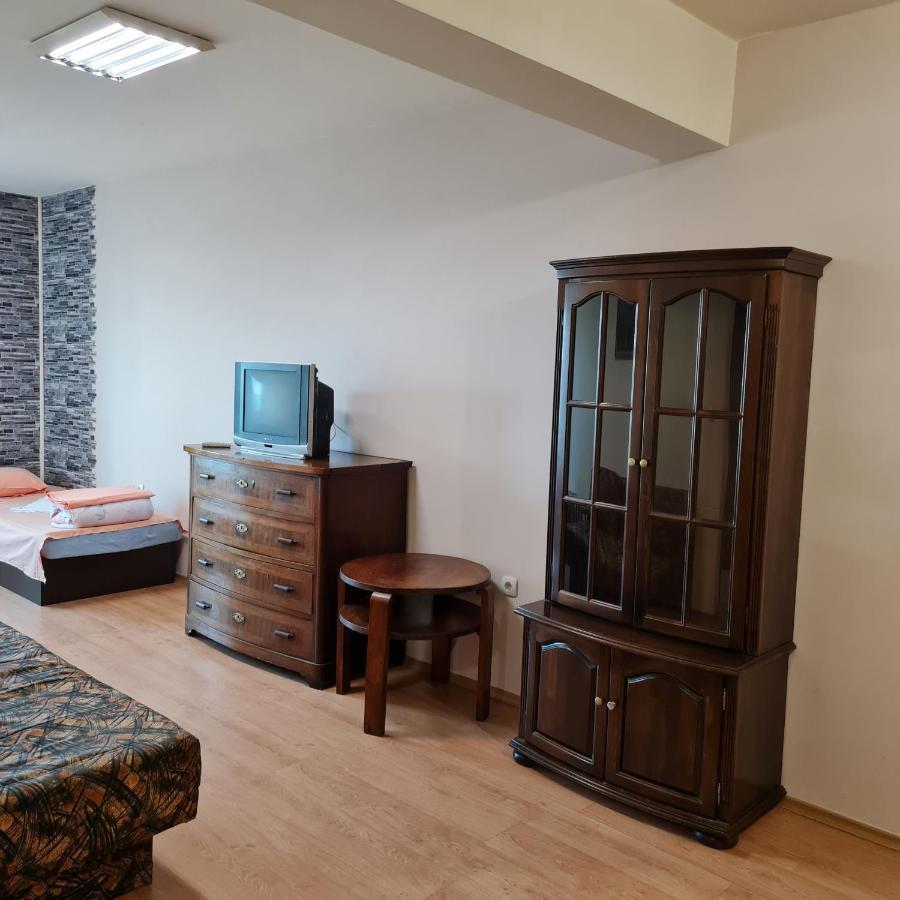 Appartement Елка à Burgas Extérieur photo