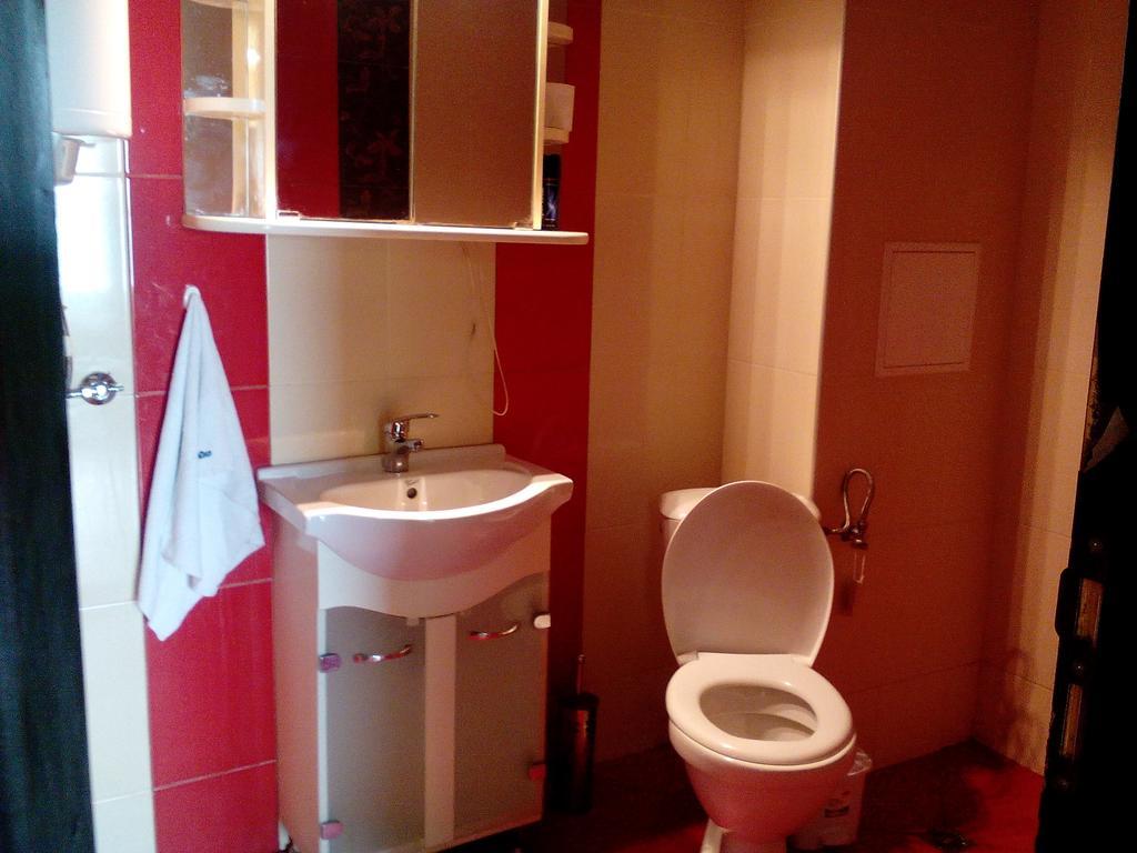 Appartement Елка à Burgas Extérieur photo