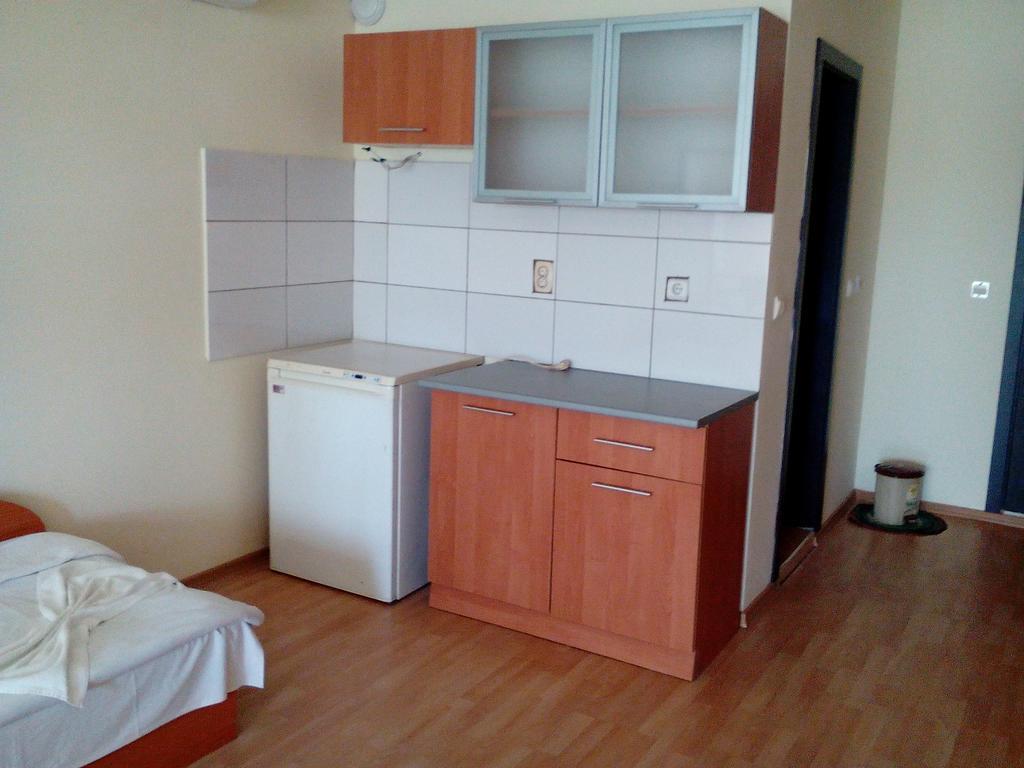 Appartement Елка à Burgas Extérieur photo