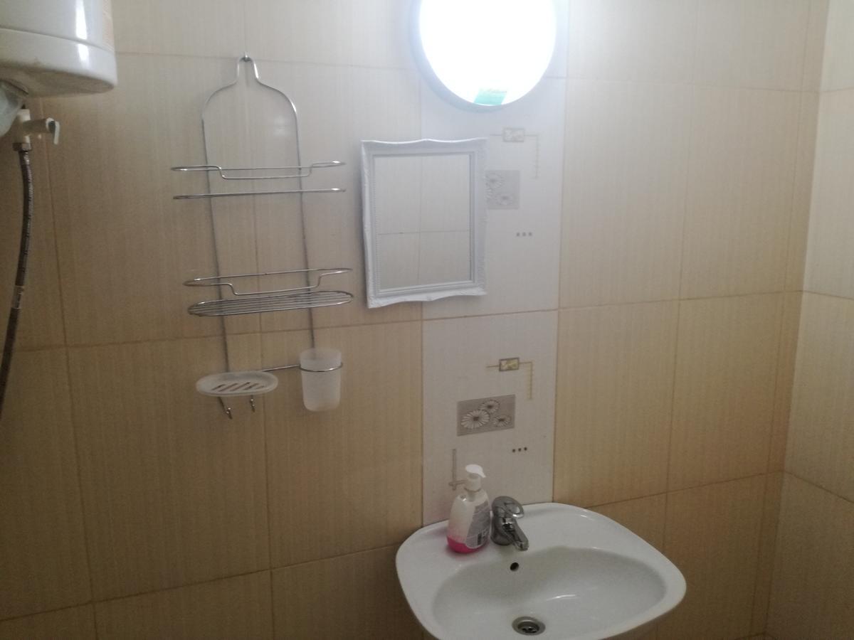 Appartement Елка à Burgas Extérieur photo